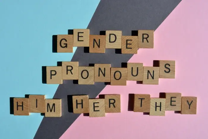 gender-Pronouns-him-her-they