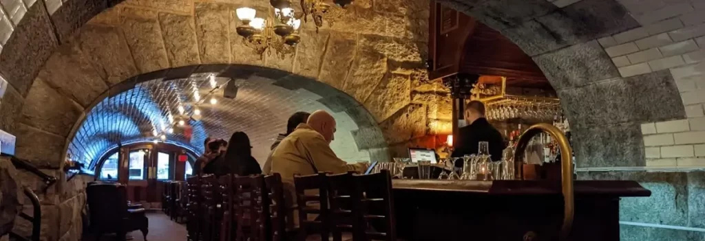 Tunnel Bar