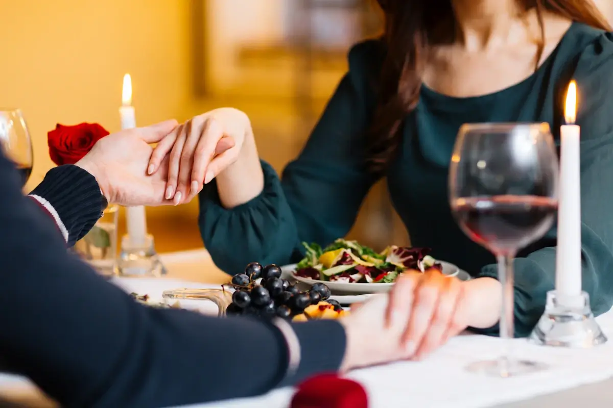 Transgender Dating - 100 Romantic Date Night Ideas to Ignite Passion and Love