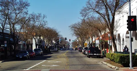Main Street an Martin Luther King Jr. Way in Merced